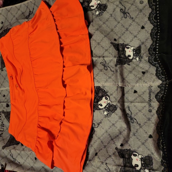 Tennis skirt - Picture 3 of 3